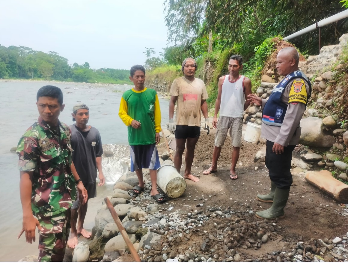 Waspada cuaca extrem1